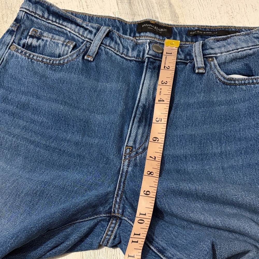 Banana Republic Women's High Rise Barrel Fit Jeans Size 27 - Picture 8 of 10